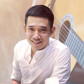 GV Nguyễn Hồng Nhật