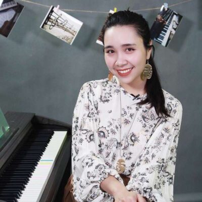 Nghệ sĩ Đoàn Mai Hồng